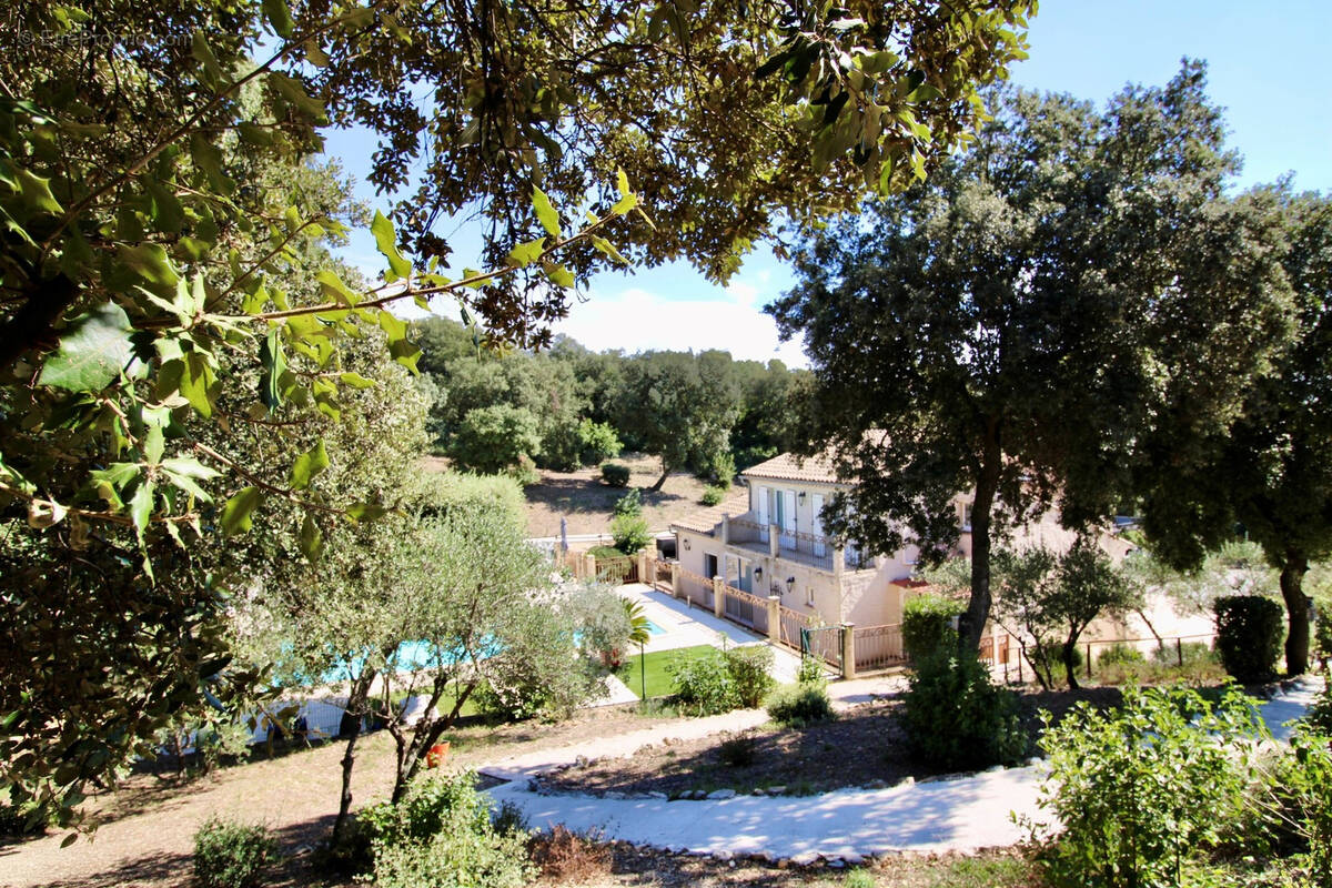 Maison à BELLEGARDE