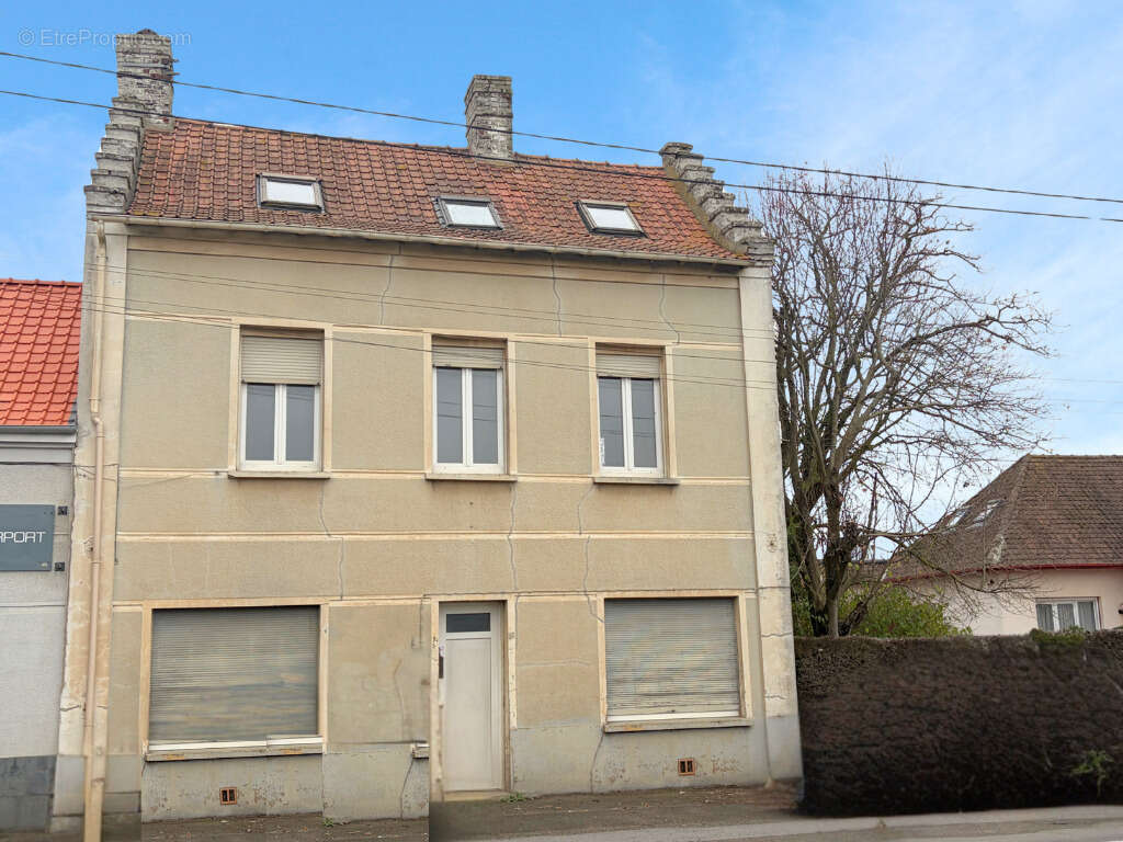 Maison à AIRE-SUR-LA-LYS