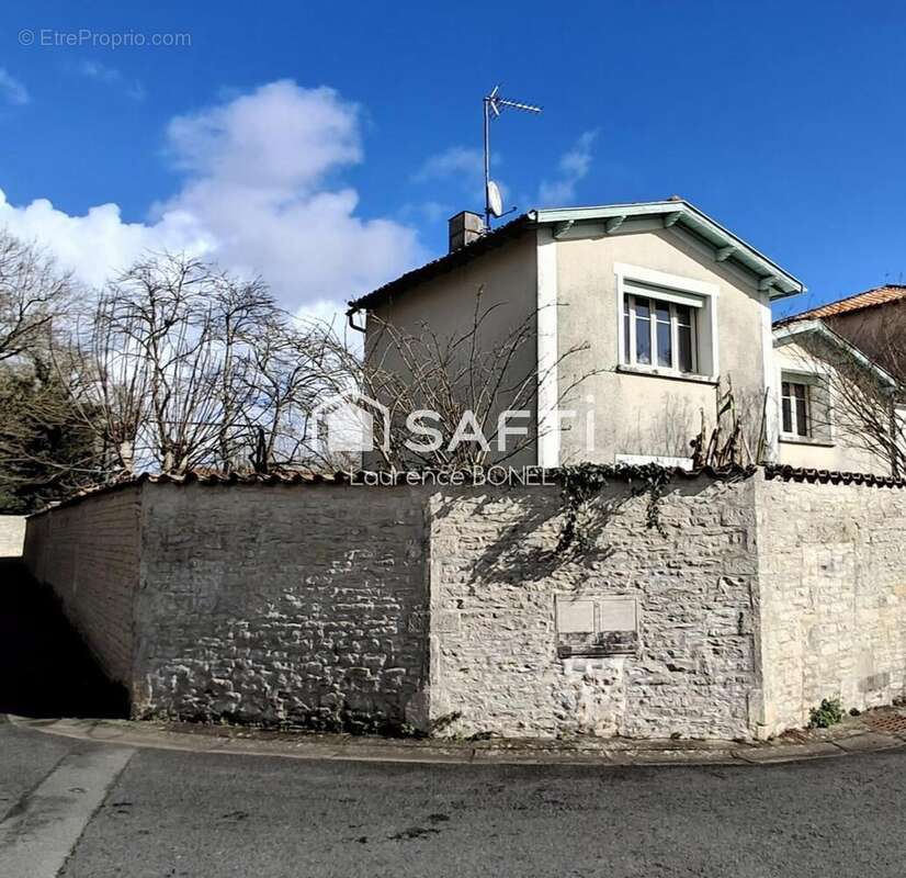 Photo 4 - Maison à SAINT-SYMPHORIEN
