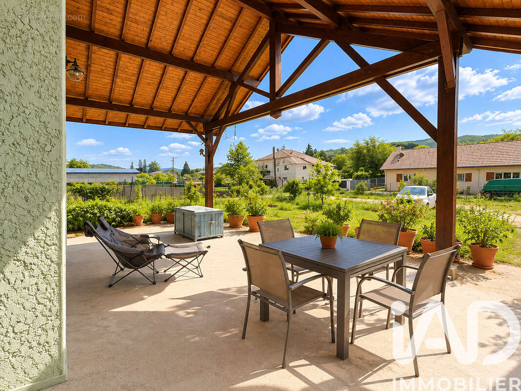 Maison 87 m² à Chazey-Bons  - photo 3