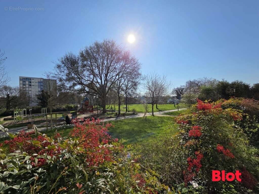 Appartement 35 m² à Rennes  - photo 4