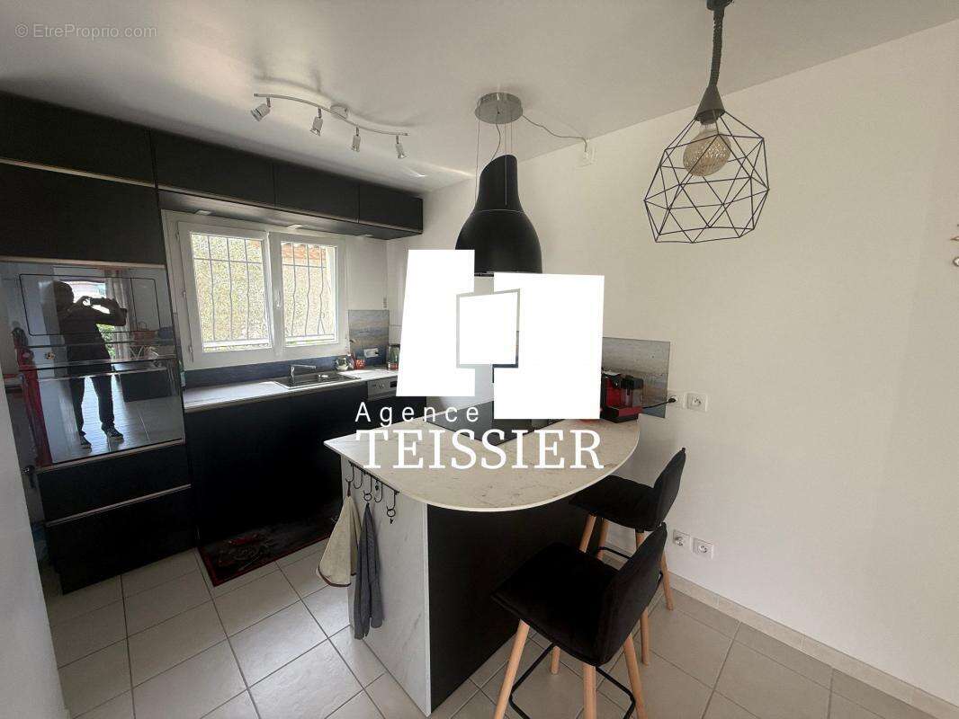 Maison à SAINT-PAUL-LE-JEUNE