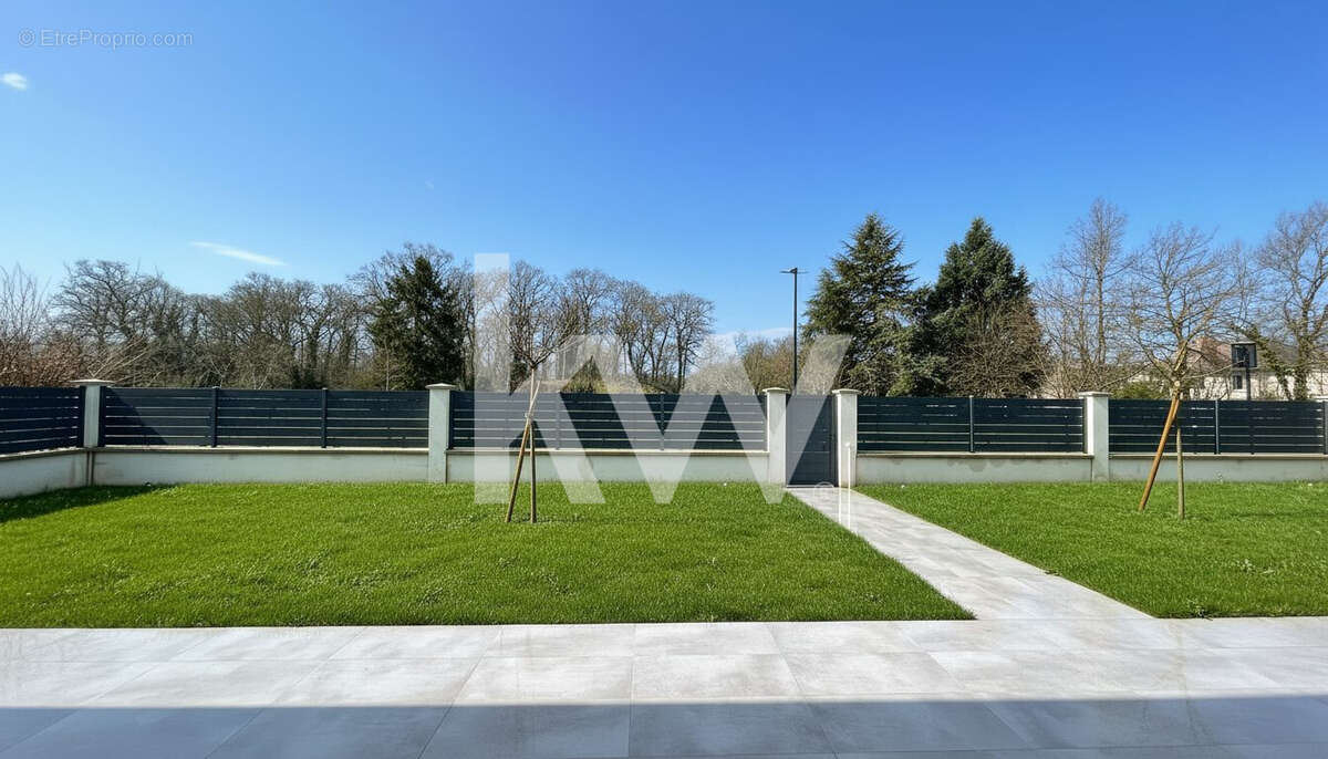 Maison 150 m² à Saint-Jean-De-Braye  - photo 4