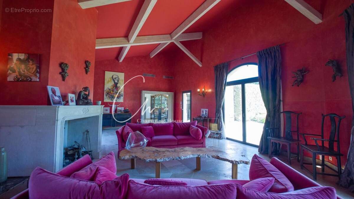 Maison à MAUSSANE-LES-ALPILLES