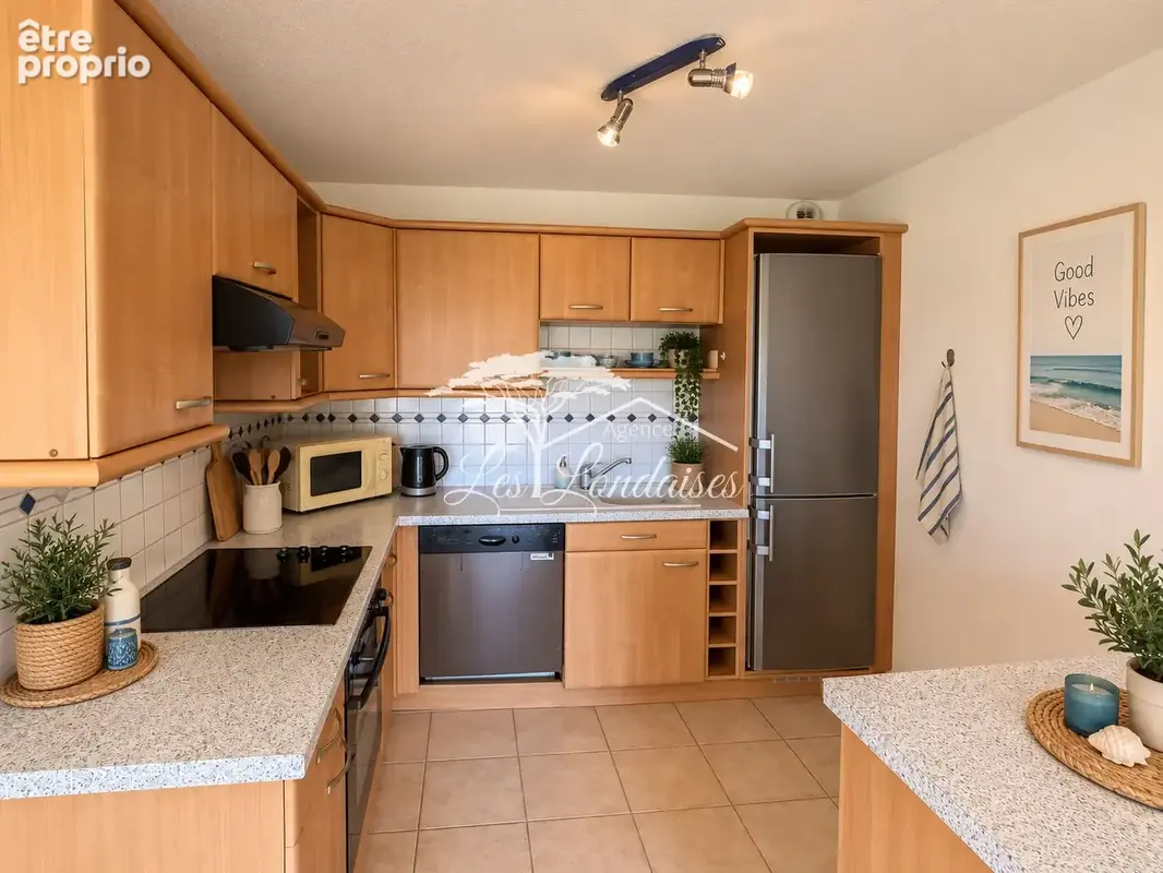 Appartement 3 pièces à vendre La Londe-les-Maures   Terrasse SUD , piscine, cave, proche mer GARAGE EN SUS - photo 6