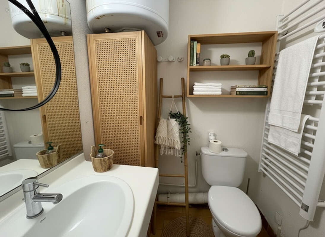 Appartement à GRIMAUD