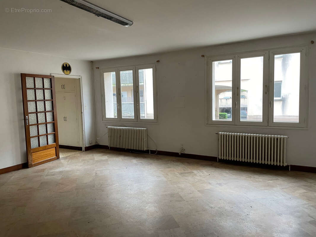 Appartement à LA FERTE-GAUCHER