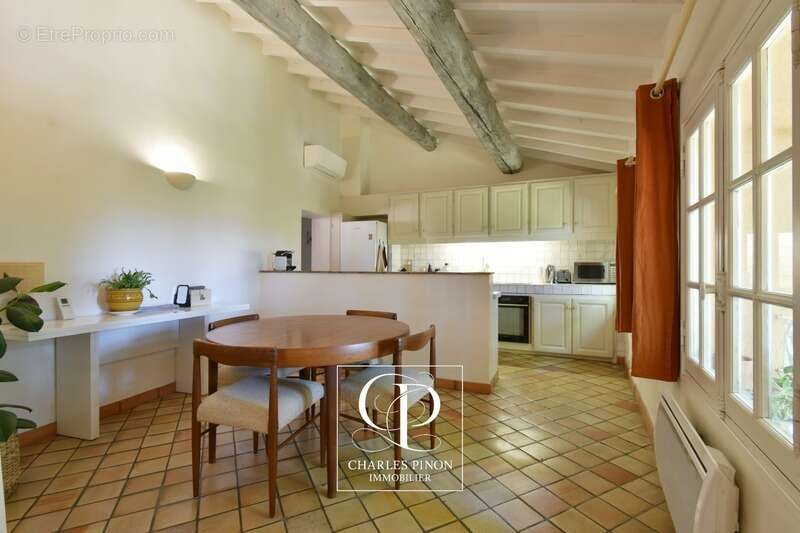 Appartement à AIX-EN-PROVENCE