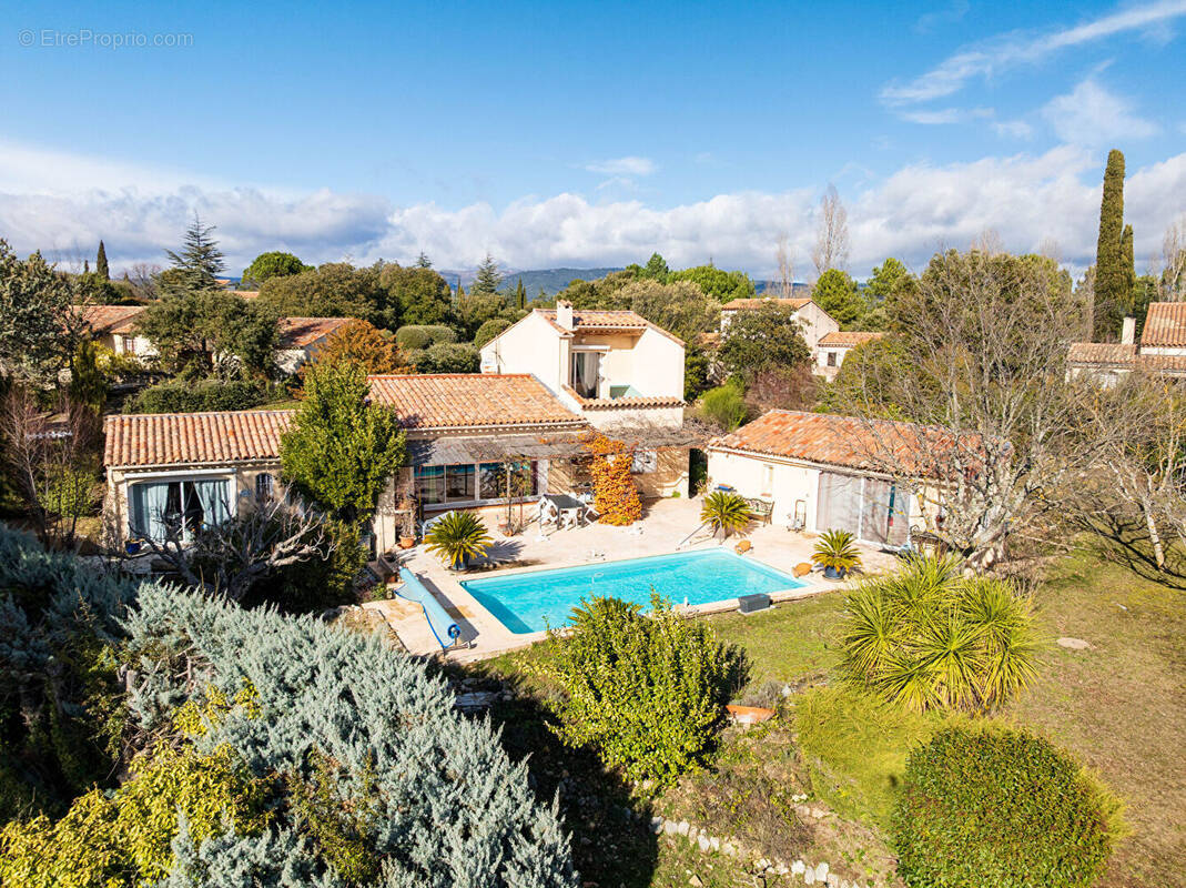Maison à TOURTOUR