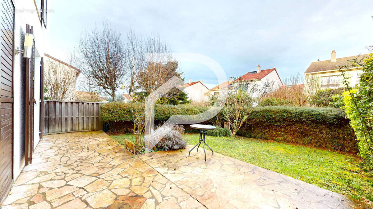 Maison à MARLY-LE-ROI