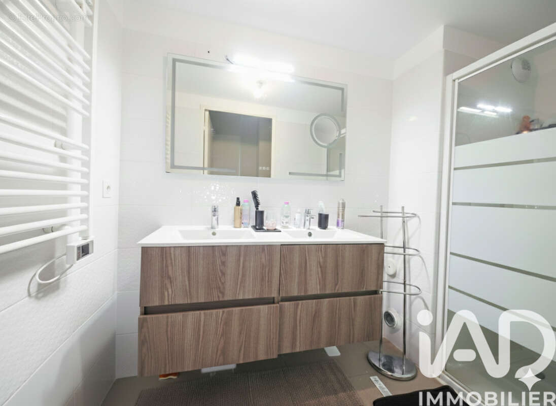 Photo 8 - Appartement à SAINT-RAPHAEL