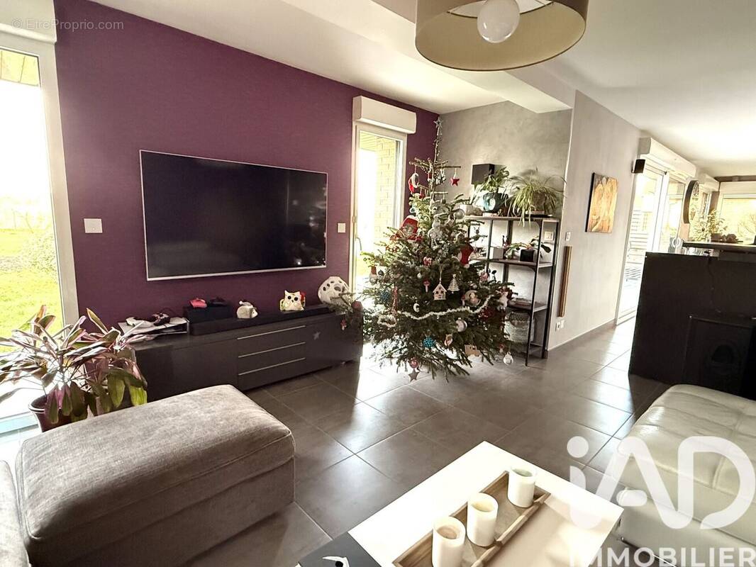 Photo 1 - Maison à COUTICHES