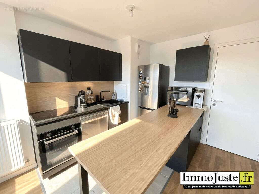 Appartement 39 m² à Elancourt  - photo 2