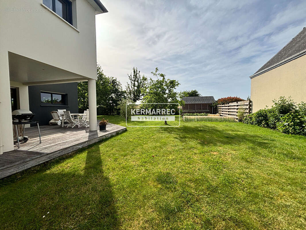 A VENDRE Maison 7 pièces à VITRE 182 m² -  479 700  HAI - photo 3