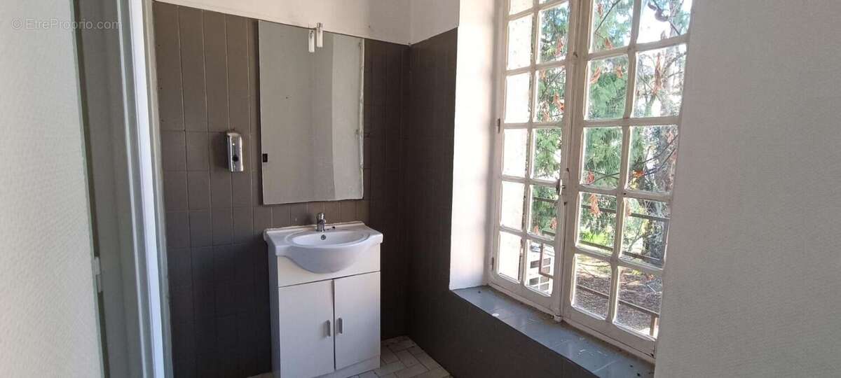 Appartement à LUXEUIL-LES-BAINS