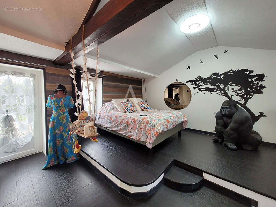 Maison à SAINT-CHRISTOPHE-DU-LIGNERON