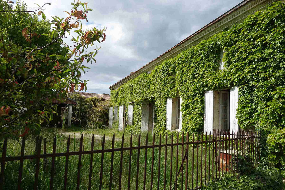 Maison à CARTELEGUE