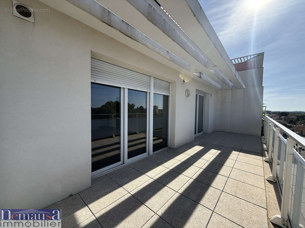 Appartement à NIMES