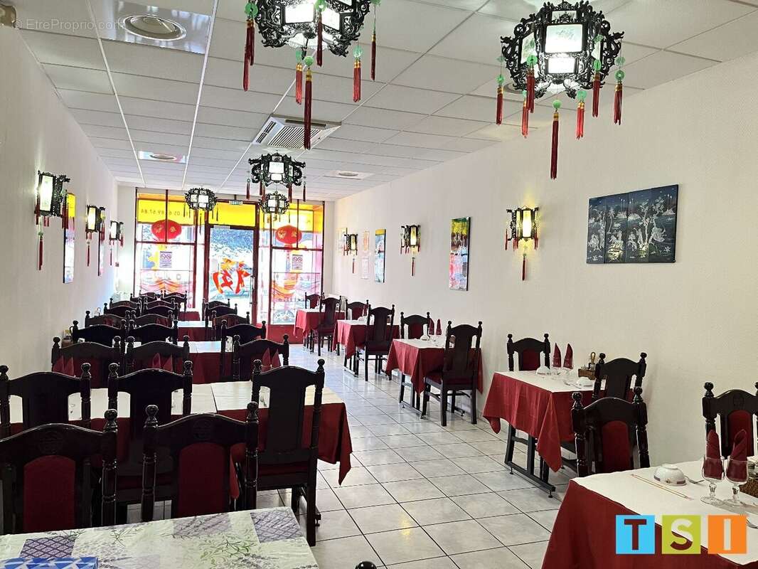 Immeuble bon état 300m² avec fonds de commerce restaurant - photo 2