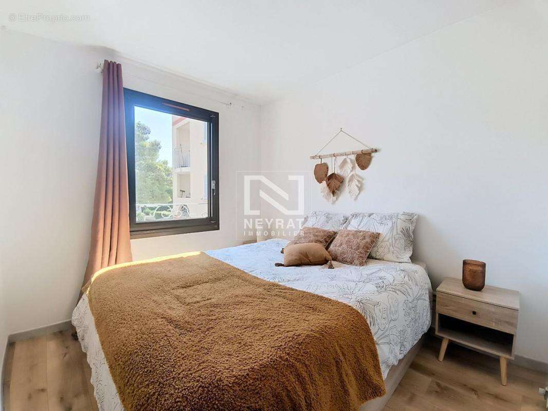 T2 + garage frejus - photo 10