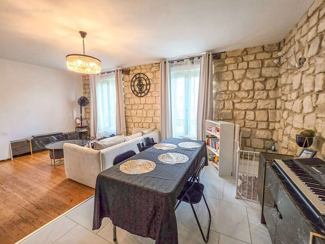 Appartement à MAISONS-LAFFITTE