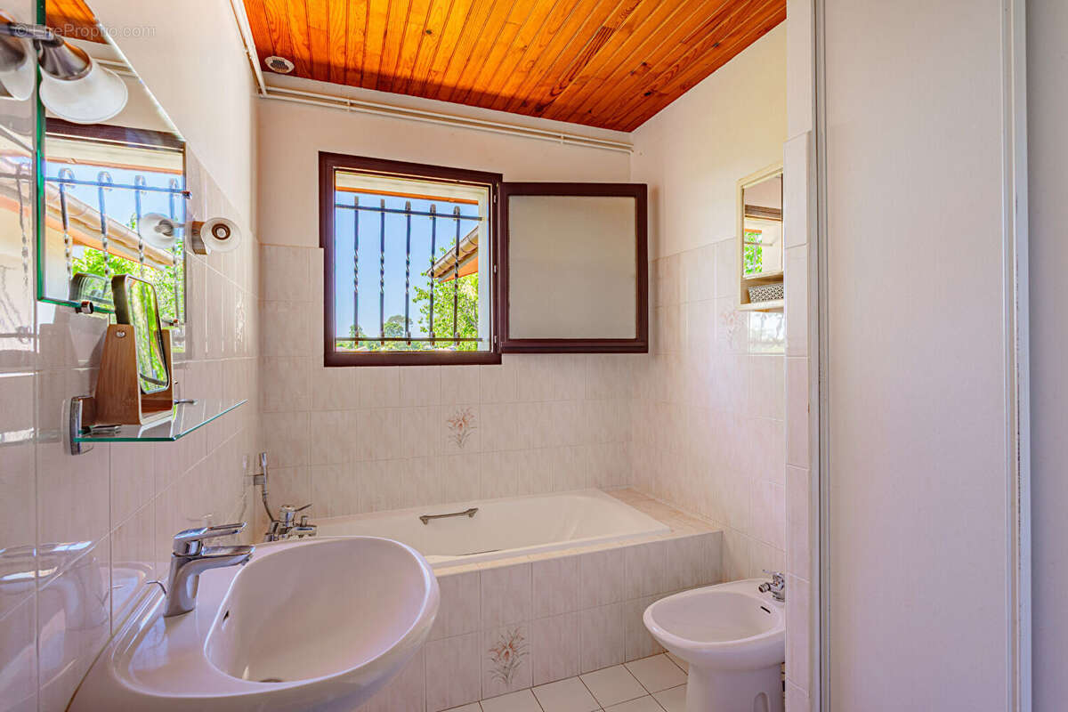 Maison à TOSSE