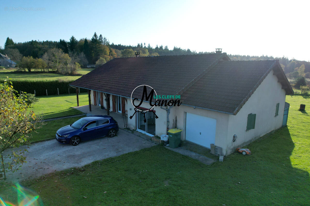 Maison à SAINT-LEGER-LA-MONTAGNE