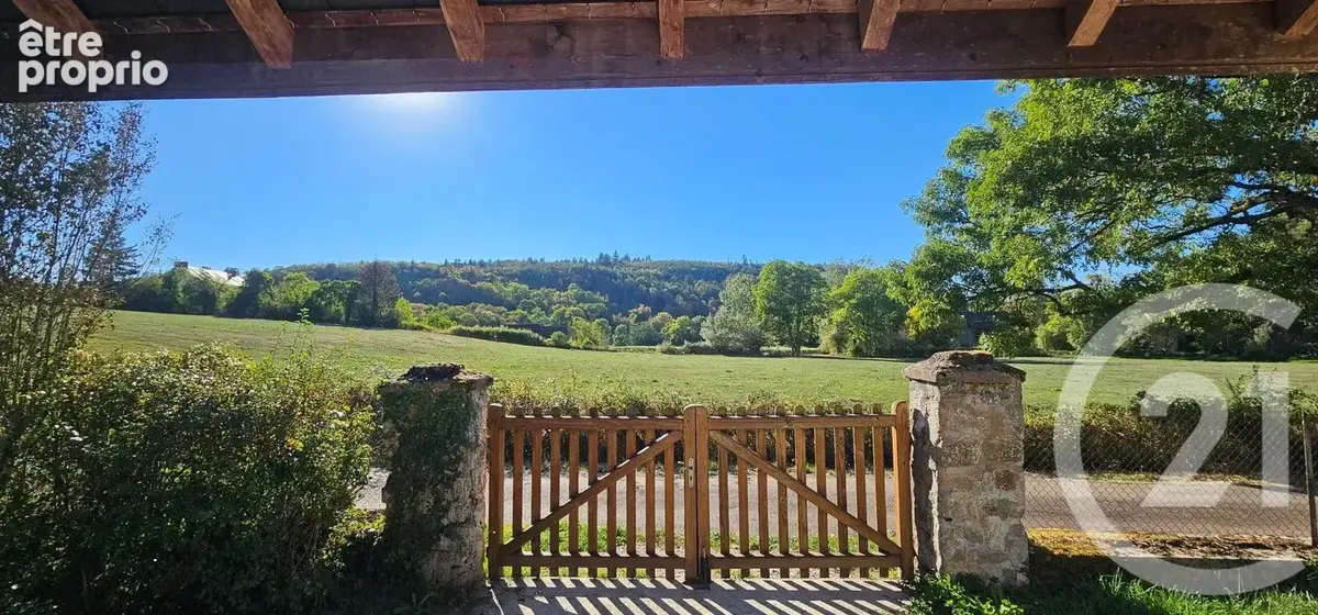 Photo Maison à Montreuillon au prix de 175 000€