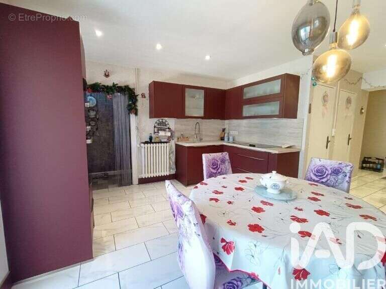Photo 3 - Maison à VICHY