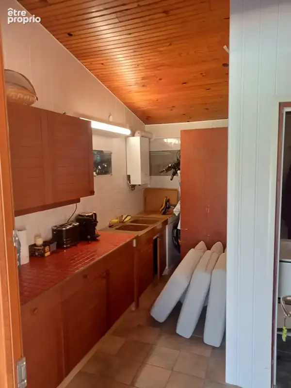Beau terrain à construire, avec habitation et grande piscine - photo 6