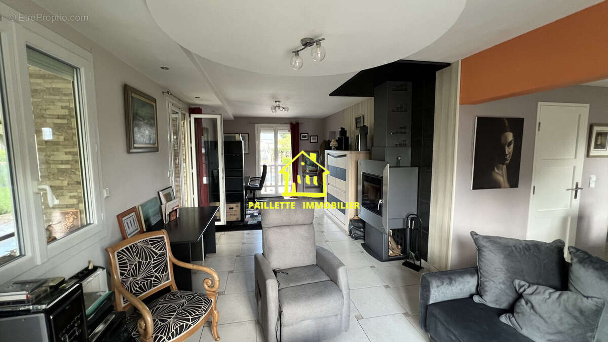 Maison à GONNEVILLE-LA-MALLET