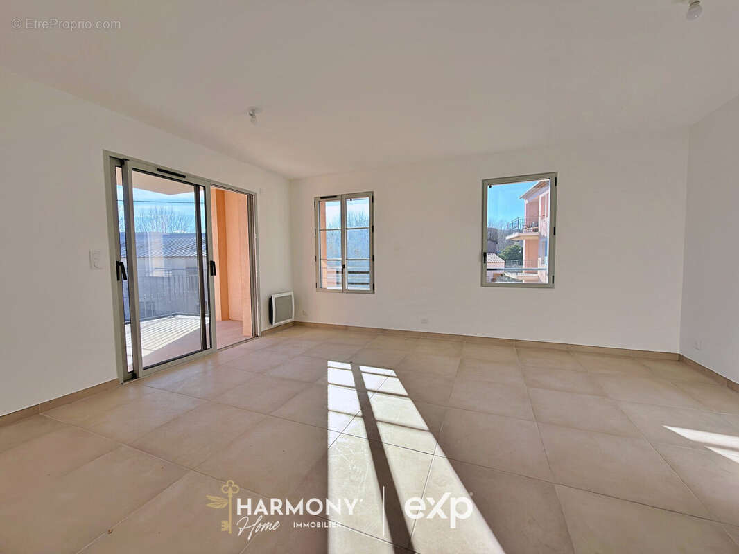 Appartement à PLAN-DE-LA-TOUR