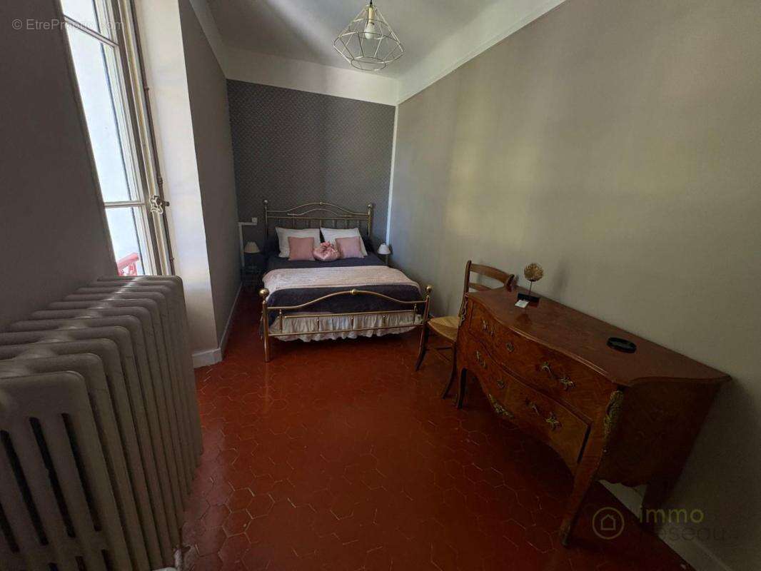 Maison 137 m² à Les Mees  - photo 12
