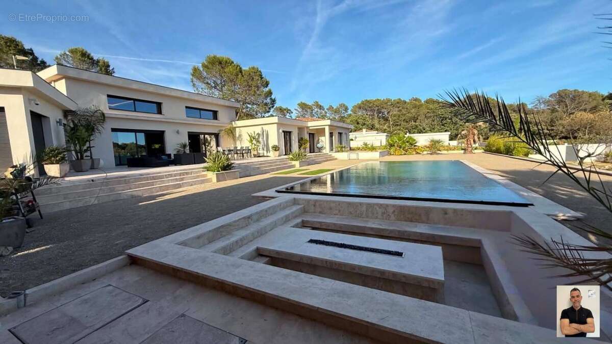 Maison à LORGUES