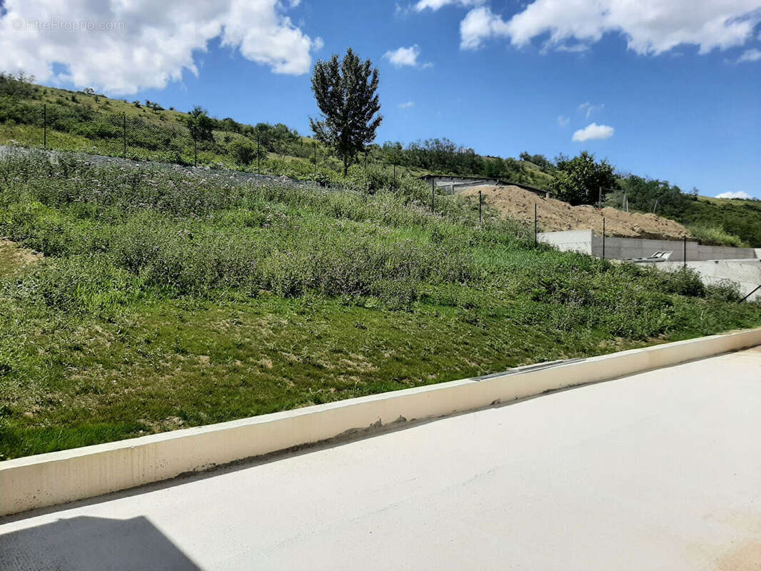 Maison à LES MARTRES-DE-VEYRE