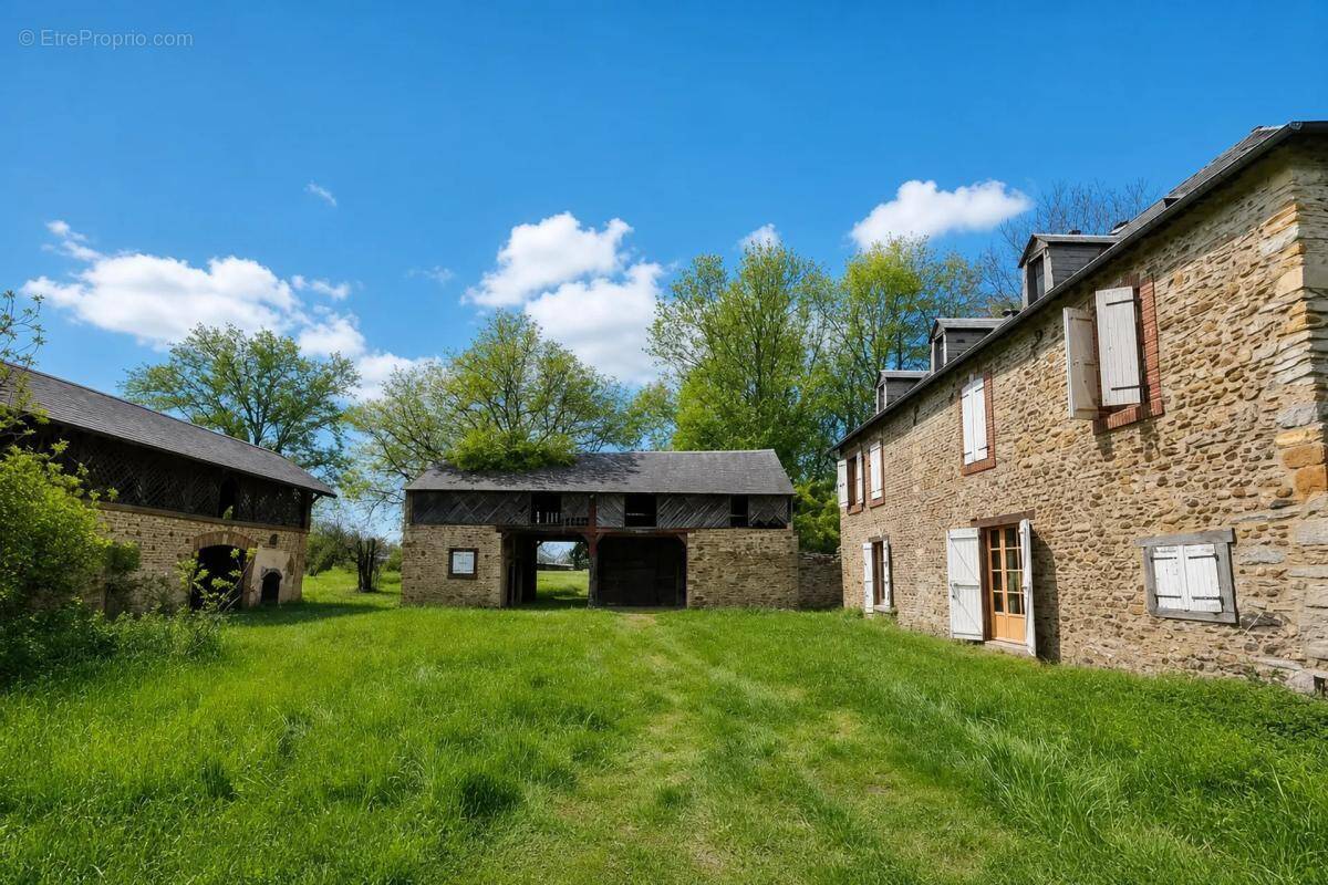 Maison à OZON