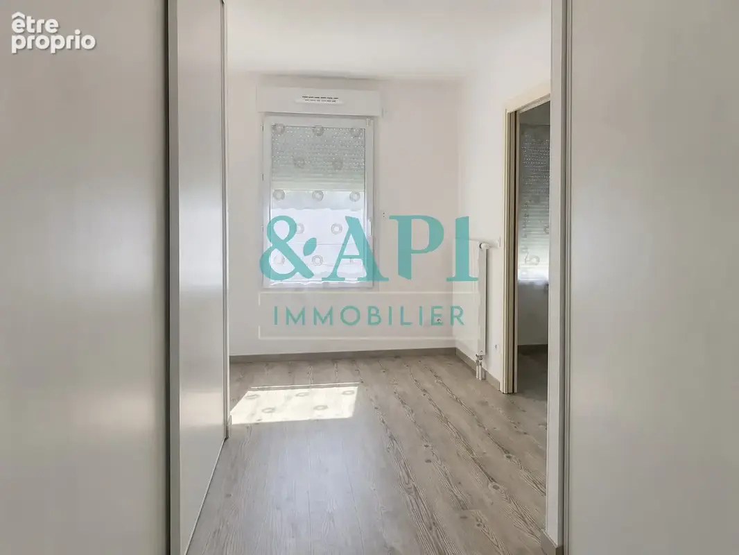 SCIEZ idéalement situé grand appartement T3 avec terrasse - photo 16