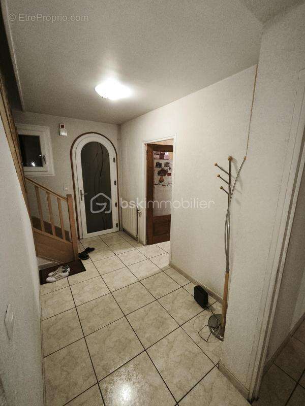 Maison à BOIS-D&#039;AMONT