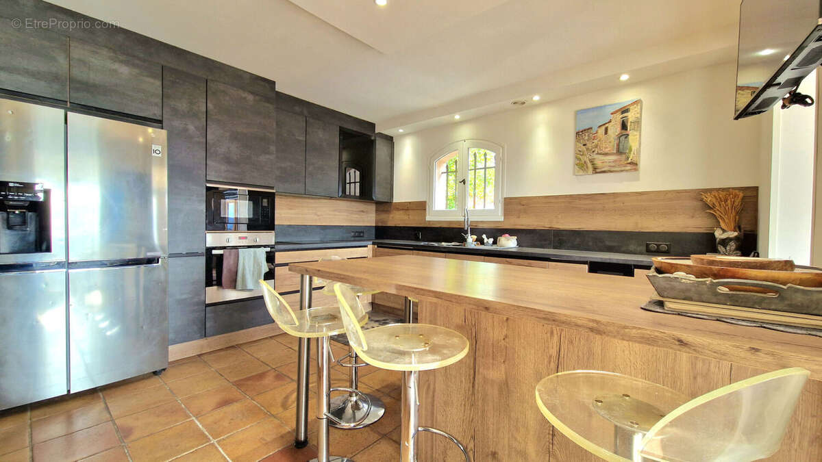 Maison à SAINT-RAPHAEL