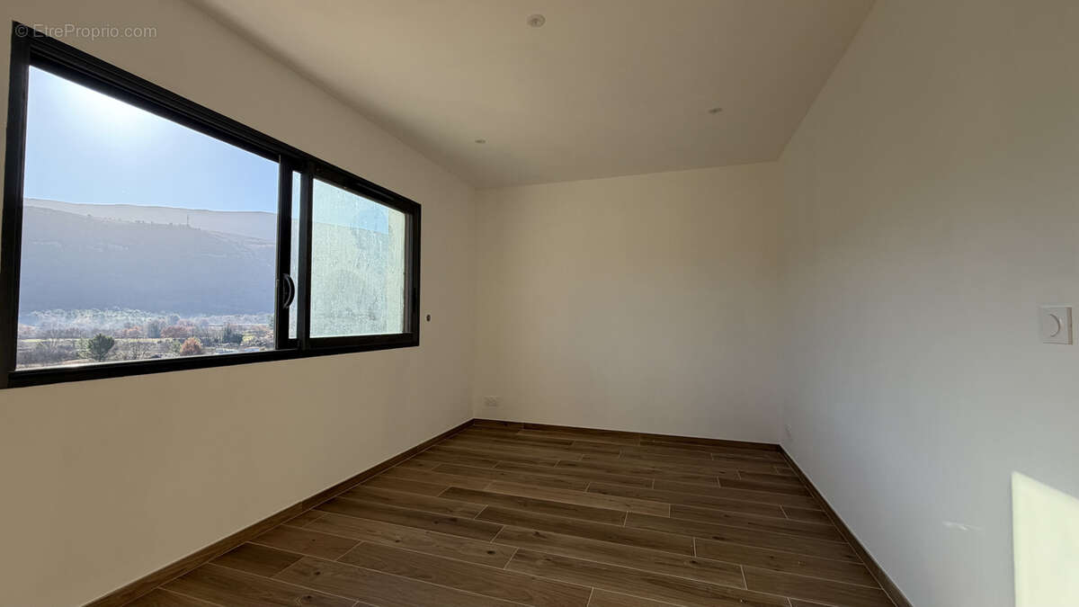 Maison à NANS-LES-PINS