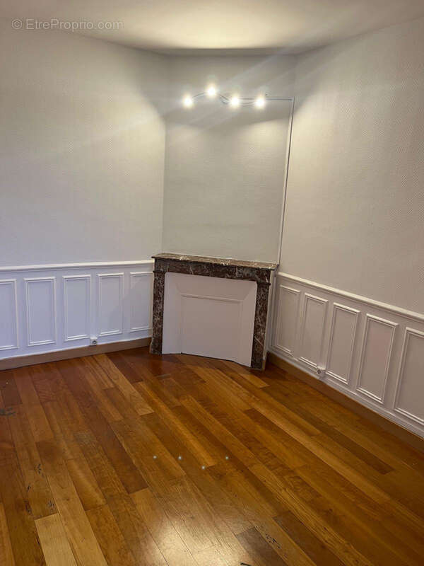 Appartement à COLOMBES