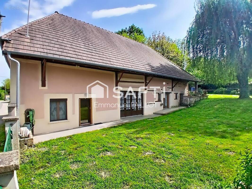 Photo 1 - Maison à SOUVANS