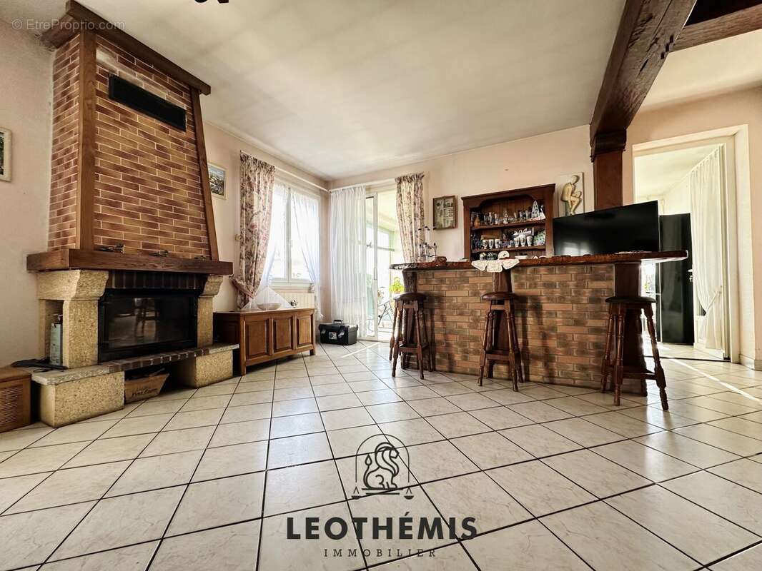 Maison à LA TREMBLADE