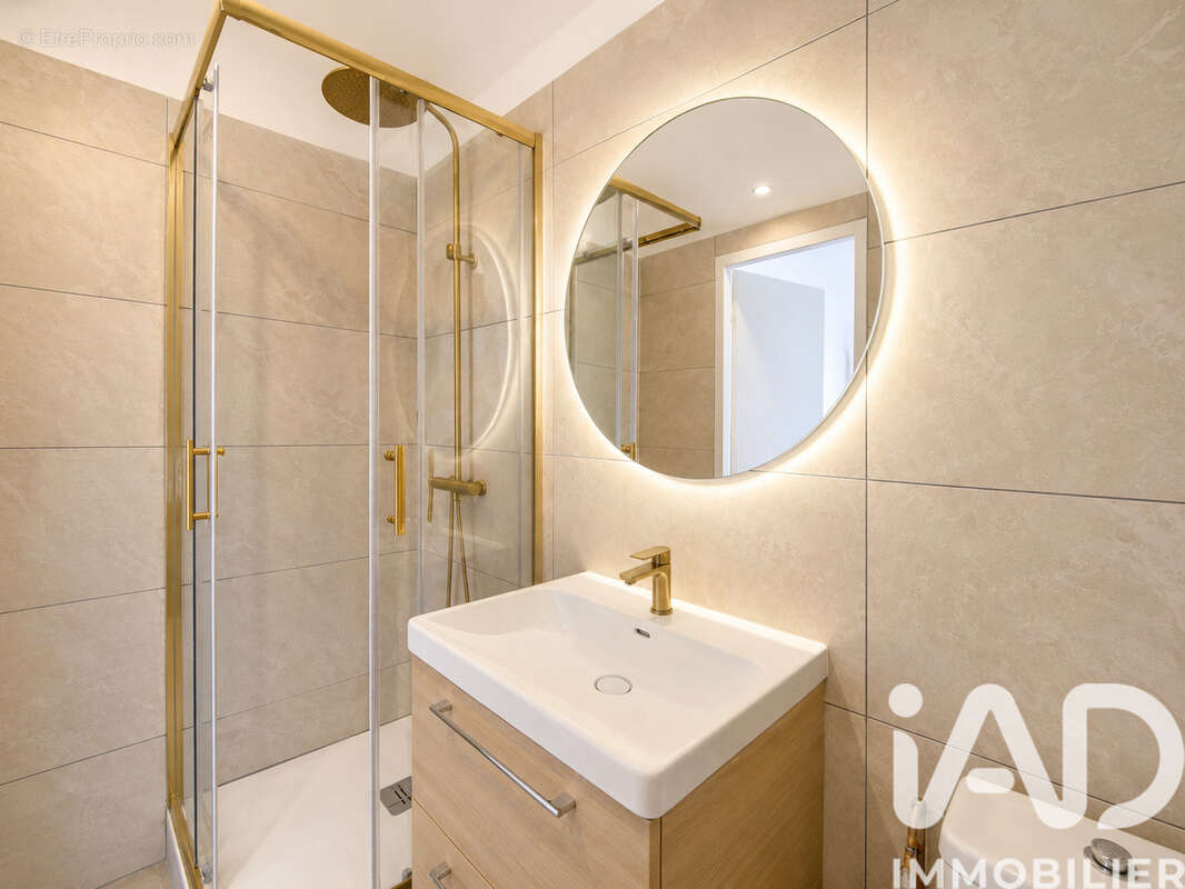 Photo 5 - Appartement à MARSEILLE-12E