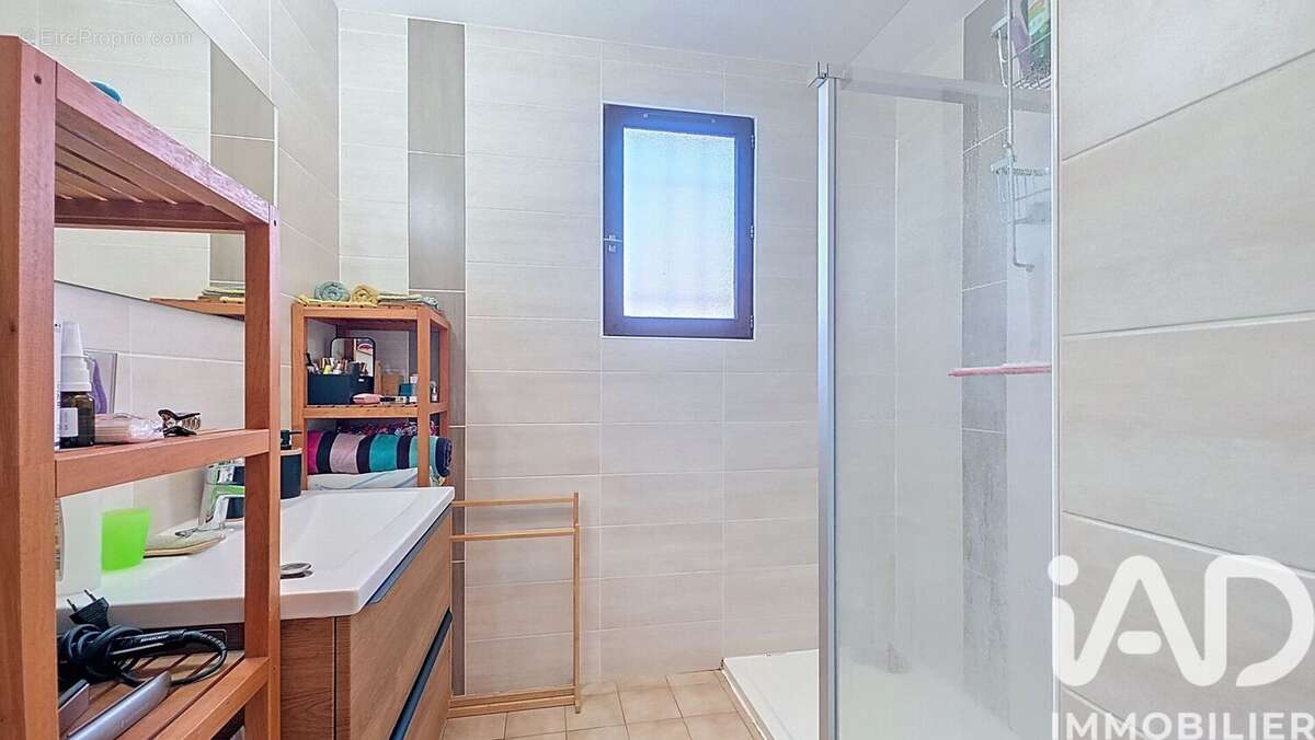 Photo 9 - Maison à NEUILLY-LE-REAL