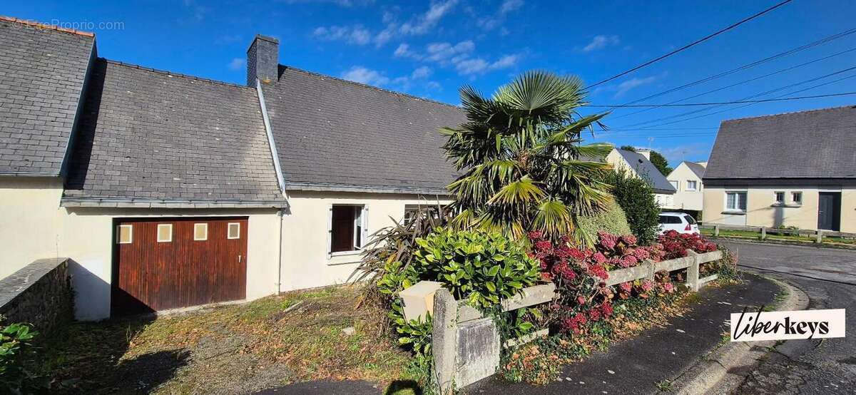 Maison à LANDIVISIAU