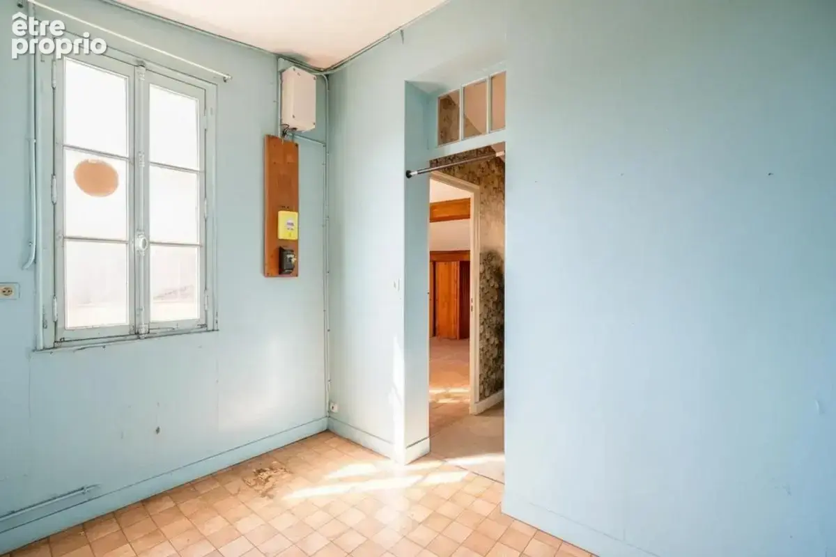 Bordeaux – Immeuble 119 m² sur 3 niveaux – À rénover - photo 11