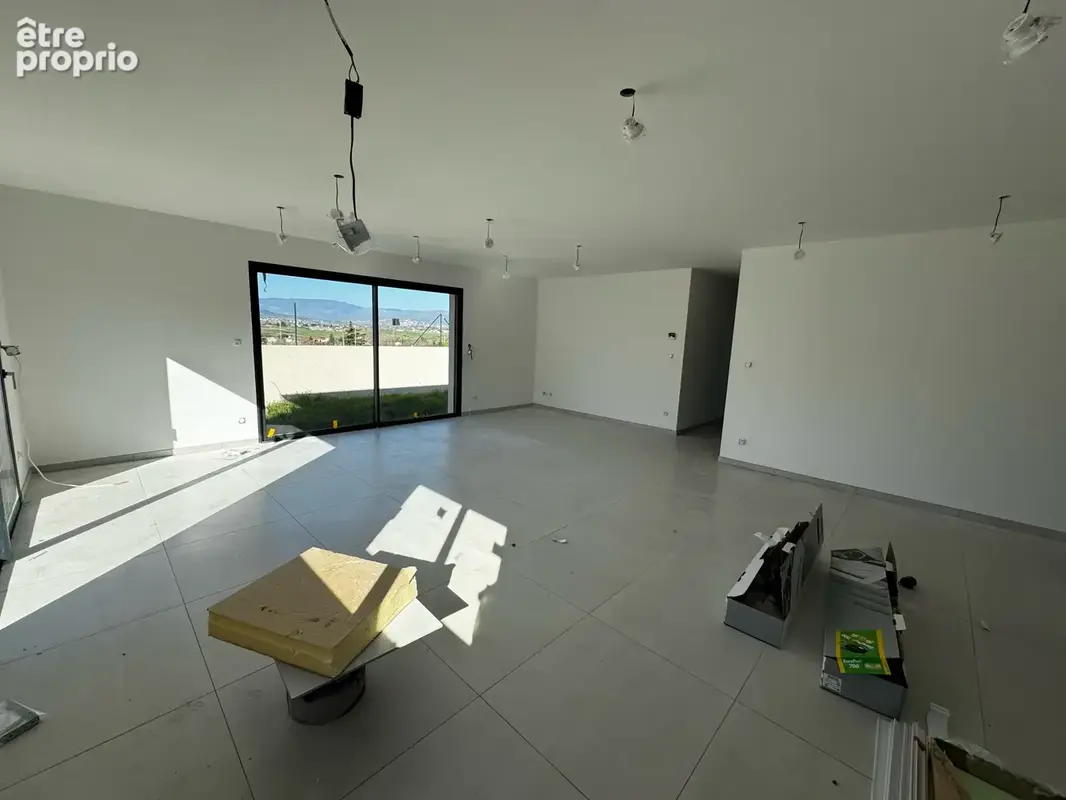 Vente Villa plain pied 100 m2 à Vernosc-lès-Annonay - photo 4