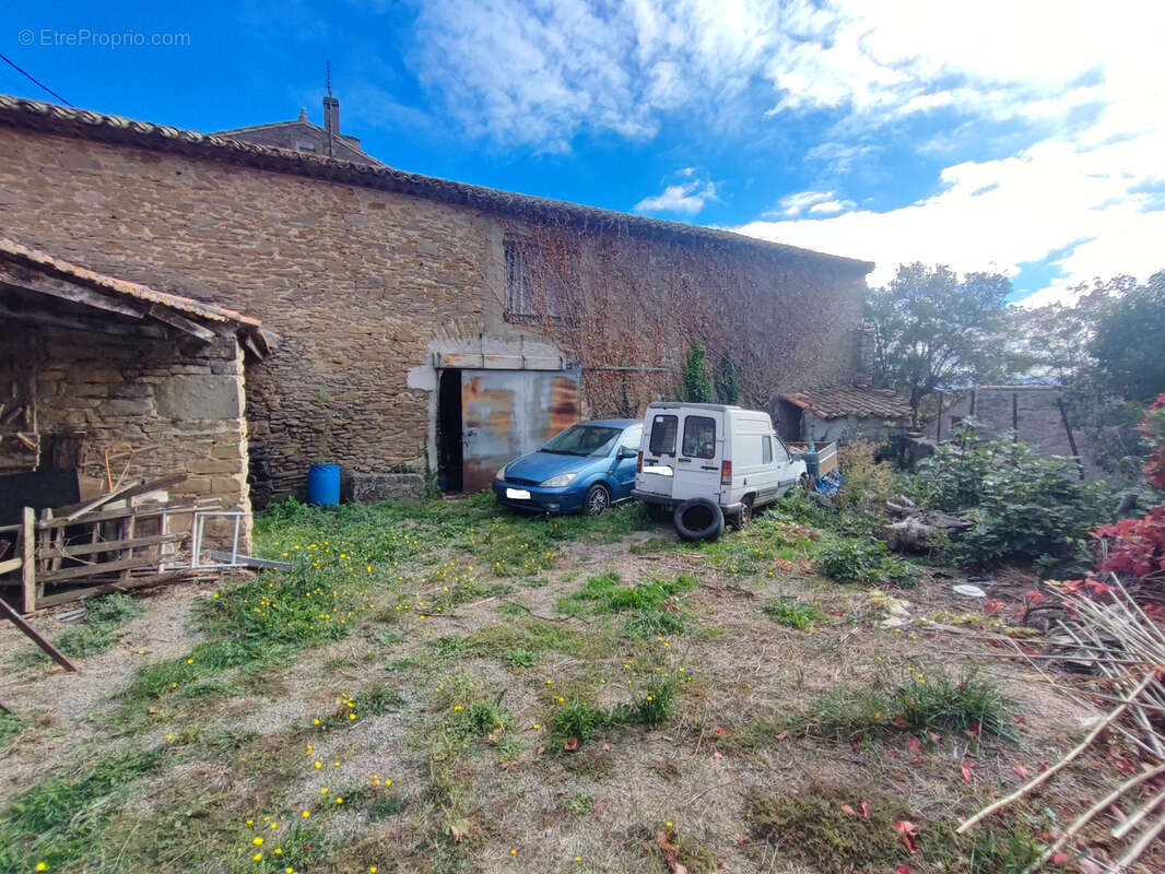 Maison à LA LIVINIERE