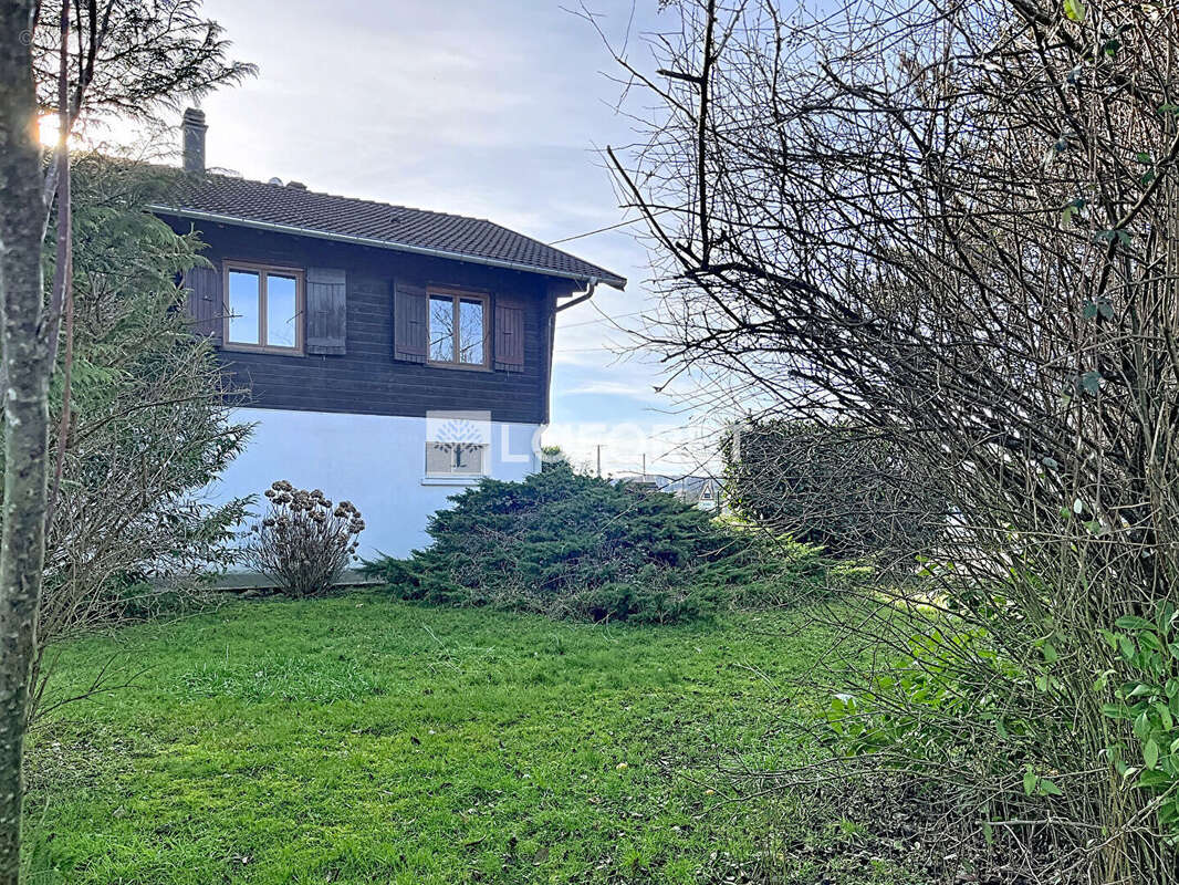 Maison à MONTFERRAND-LE-CHATEAU